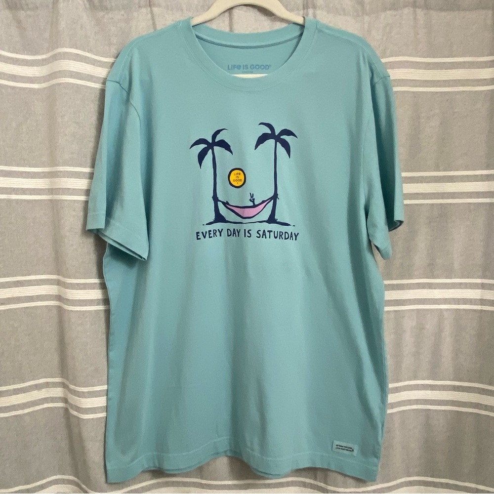 NWT LIFE IS GOOD / Men's Saturday Hammock Palms Crusher Tee Size L
